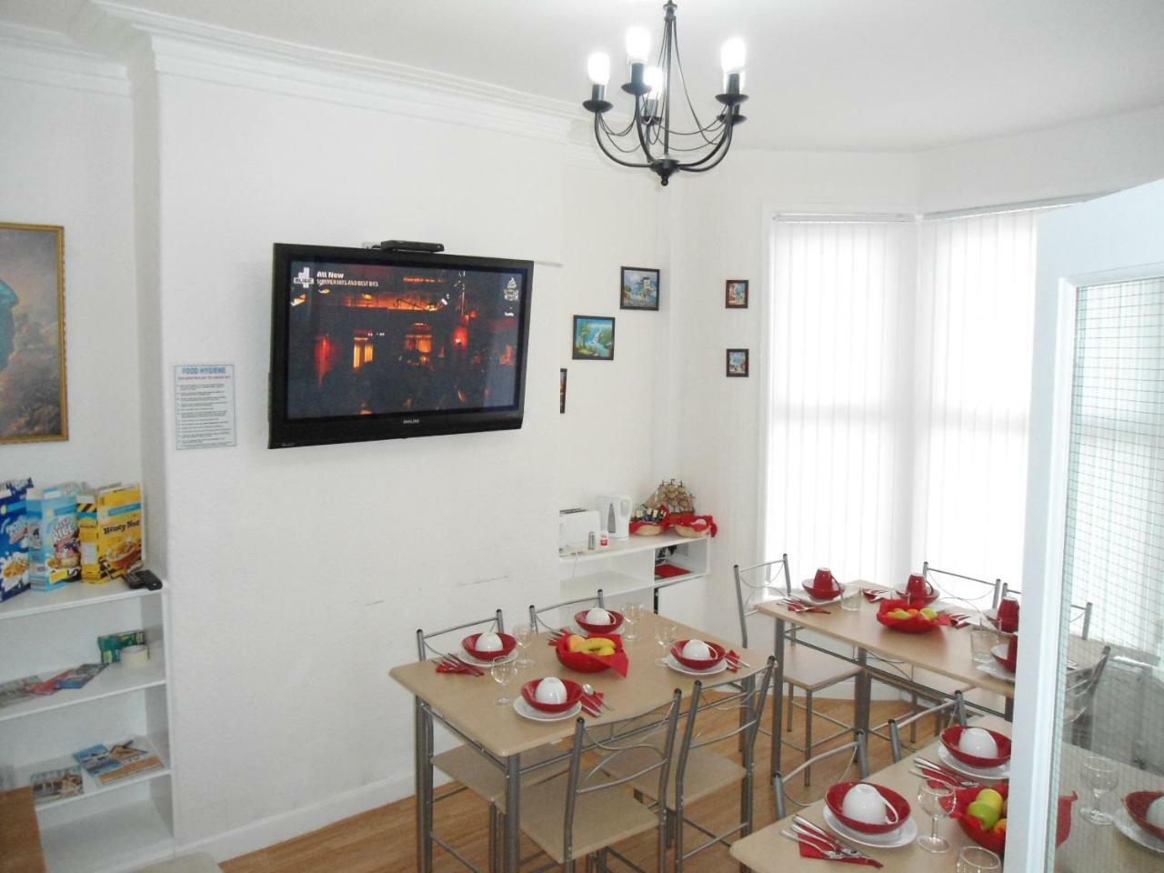 Liverpool Lodge 外观 照片
